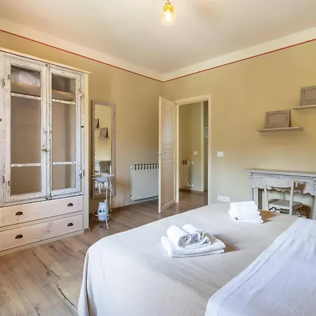 Villa Le Casaline By Vacavilla