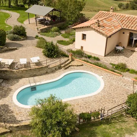 Villa Le Casaline By Vacavilla *