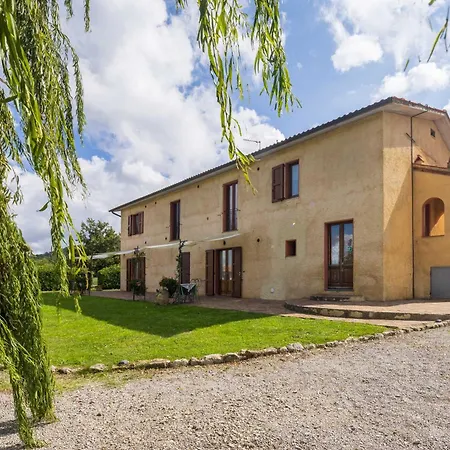 Villa Le Casaline By Vacavilla